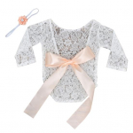 Vasts&uuml;ndinud beebit&uuml;drukute pehme pitsist volangidega romper, lilledega peapael, fotograafia rekvisiidid beež