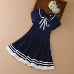 Lastele m&otilde;eldud suvekleit 4&ndash;12-aastastele l&uuml;hikeste varrukatega, lahtik&auml;iva krae, valmis stiilis lasteriided v&auml;ikestele t&uuml;drukutele puuvillased riided 110 tumesinine v&auml;rv