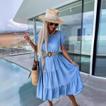 Naiste kevadine plisseeritud massiivne O-kaelusega l&uuml;hike liblikas varrukatega kleit kuni p&otilde;lvedeni L sinine