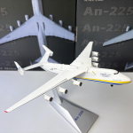 AF1 1/400 M&otilde;&otilde;tkavas Lennukimudel 225 Suur Transpordilennuk Ukraina AN-225 Sulamist Mudel Kodu Kaunistus Laua Kaunistus Koguja