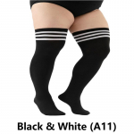 Suures suuruses elastsed sokid &uuml;le p&otilde;lve Suurem&otilde;&otilde;dulised reie-k&otilde;rged sokid Pluss pikad sokid XXXL Naiste sokid s&auml;&auml;resoojendajad Black & White (A11)