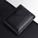 Ehtsast nahast meeste rahakott &ndash; mitmefunktsionaalne skannimisvastane rahakott mitme kaardipesa ja arvelahtlitega kohv