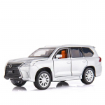 1/32 Lexus LX570 maasturi sulamist automudel, metallist m&auml;nguasjade survevalatud s&otilde;idukid, tagasit&otilde;mbuvad heli ja valgusega kollektsioon, kingitused lastele