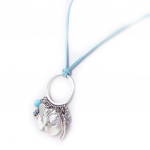 NOA [G4015] &ndash; t&uuml;rkiissinine mustlase disainiga kaelakee t&uuml;rkiissinine