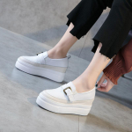 Fujini tossud naiste kontsad vabaajajalatsid Platvorm tossud Wedge valged kingad Suurendus jalatsid 31 valge