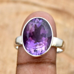 Amet&uuml;stist s&otilde;rmus, avalduse s&otilde;rmus, k&auml;sitsi valmistatud s&otilde;rmus, virnas&otilde;rmus, naiste s&otilde;rmus, kalliskivist s&otilde;rmus, j&otilde;ulukink, lubaduss&otilde;rmus 8.5