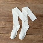 Jaapani stiilis naiste sukad Kolledži stiilis koolit&uuml;drukute pikad sokid sukad puuvillased kudumine &uuml;hev&auml;rvilised k&otilde;rged sukad valge