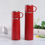 Roostevabast terasest 304 vaakumkolb kaheotstarbelise kaasaskantava veetopsiga meestele ja naistele Business Bullet kaasaskantavad kinketopsid. 301-400ml punane