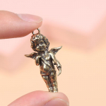 Messingist Inglitiivad ripatsid kaelakeede jaoks Tugevast vasest v&otilde;tmehoidjad isetegemise tarvikud