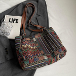 Suure mahutavusega kott Naiste moekott reisikott naiste etnilise stiiliga kandekott, l&otilde;uendist &otilde;lakott naistele punane