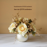 Kunstsiidist rooside lillekimp vaasiga elutoa v&otilde;i s&ouml;&ouml;gilaua kaunistamiseks