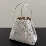 Uus k&otilde;rgekvaliteediline lehmanahast &otilde;&otilde;nes k&ouml;&ouml;giviljakorv &auml;mbrikott kott &uuml;lakeha &otilde;lakott crossbody k&auml;ekott naistele 17.5cm*16cm*9cm valge