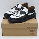 42936001 Supreme Dr.Martens 1461 Kolme auguga king Skull Must Valge (25FW N&auml;dal14) (Mehed
