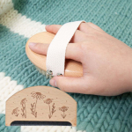 2-osaline mitmest riidest kampsun, kammvillane k&auml;epidemega udude eemaldaja ka&scaron;miir Style A