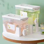 3,5-liitrine kann, veekann koos segistiga, joogijaotur k&uuml;lma sidrunimahla jaoks, j&auml;&auml;mahla joogin&otilde;u 3.5L