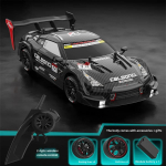 Uus 1:14 RC Drift Car Kerge nelikveoline kiire kaugjuhtimisauto GTR Professionaalne elektriline v&otilde;idus&otilde;iduauto poiss t&auml;iskasvanud must