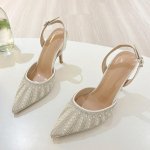 Moodne Disain Kristall P&auml;rl Terava Varbaga Slingback Kontsad Elegantne Pulmapeo Jalan&otilde;ud Moodne Tagumine Pandlaga Rihm Naiste Pumbad 35 valge