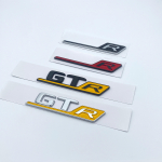 2017. aasta lamedate t&auml;htedega ABS-embleem Kollane R GT GTR Mercedes Benz AMG auto pagasiruumi nimesildi m&auml;rgi logo kleebis kroom l&auml;ikiv glossy black GT