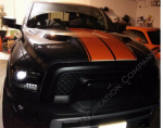 BBL1 Dodge Ram 1500 jaoks vin&uuml;&uuml;lkleebis ralliribad m&auml;ssaja tehase stiilis kapotikleebised must