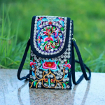 Yogodlnsi uus etnilise stiiliga tikitud kott, naiste mobiiltelefonikott. 12x3x20cm
