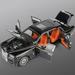 1:18 Rolls Royce Phantomi limusiini sulamist mudelauto metallist survevalu s&otilde;iduk heli ja valgusega t&otilde;mmatav laste m&auml;nguauto s&uuml;nnip&auml;ev poiss must