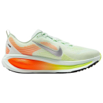 Nike Vomero 18 Barely Green Hyper Crimson HM6803-300 44.5 beige