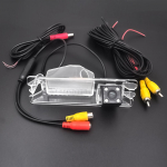 Auto tagantvaade Tagurpidi tagakaamera CCD CCD &ouml;&ouml; 4 LED-i Nissan March Renault Loganile