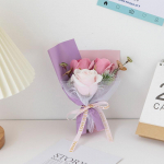 Emadep&auml;eva kingitus kunstlill k&auml;eshoitav seebilill 3 pead kunstroosikimp heleroosa v&auml;rv