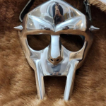 MF Doom mask terasest gladiaatormask soomusn&auml;gu K&auml;sitsi valmistatud kantav Doom n&auml;okate soomusr&uuml;&uuml; Halloweeni kingitused