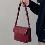 Retro l&auml;ikivast nahast &otilde;lakotid naistele Luksuslik disaineri crossbody kott V&auml;ike ruudukujuline kott Moodne daami k&auml;ekott koti alla black