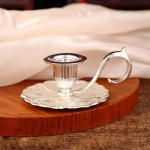 Euroopa stiilis k&uuml;&uuml;nlajalg Yst&auml;v&auml;np&auml;iv&auml; k&auml;eshoitavad k&uuml;&uuml;nlajalad Retro &uuml;he peaga k&uuml;&uuml;nlavalguse aluse koonusjalg