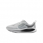 Nike Vomero 18 GS Summit White Black Silver Laste tossud Off-White Metallic-Silver IO9501-100 36