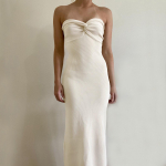 Naiste seljatugedeta Olkaimeta Twist kootud elegantsed r&otilde;ivad, klubi pidulik kampsun, maksikleit S valge