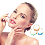 9K kollane kuld, 3 tk Opaalkividest r&otilde;ngaga ninas&otilde;rmus karbis &ndash; kvaliteetsed augustused