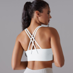 Nessaj P&otilde;rutuskindel spordirinnahoidja Naiste Fitness Jooga Tank Top Beauty Back Spordipesu M valge