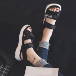 Naiste sandaalid, lamedad tossud, karu tald, kerged, mugavad hingavad naistele vabaaja spordisandaalid, suletavad 40