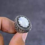 Rainbow Moonstone Gemstone Handmade 925 Sterling Silver Jewelry Ring Size 6 o9m42