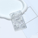 Esteetiline l&auml;bipaistev liblikas reljeefne isikutunnistuse hoidja kontori &uuml;li&otilde;pilaste metroo bussi s&ouml;&ouml;gikaardi &uuml;mbris T&uuml;drukule Kpop fotokaardi hoidja v&otilde;tmehoidja