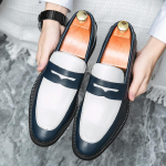 2024 kevad must-valged slip-on mokassiinid - suure suurusega meeste vabaaja &auml;rikengad 44 valge/sinine