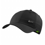 Nike Sportswear Heritage 86 Metall Swoosh M&uuml;ts Must Vabaaja 943092-010 F