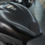 Mootorrattapaagi kaitse ja haardepadi Kawasaki Eliminator/SE jaoks (2024. aasta) ELIMINATOR400 Z e-1 Ninja e-1 (2024MY-) (Must) must