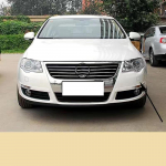 Auto esip&otilde;rkeraua esitulede pesuri katte kork VW PASSAT B6 2007 2008 2009 2010 2011 jaoks White Left