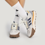 Adidas Futro Mixr S&uuml;nteetilisest Nahast Madalad Jooksukingad Unisex Hall 42