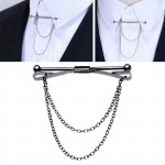 Meeste kangin&otilde;el koos ketiga Cravati klambritega ehtedekoratiivklambriga &auml;riformaalne