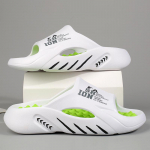 Tellige suurem suvetrend &otilde;ues kandmiseks koos v&auml;ljaheidetele astumisega, paksu tallaga libisemisvastased sandaalid, &otilde;ues kasutatavad rannasandaalid 40/41