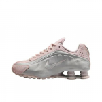Nike WMNS Shox R4 Barely Rose White AR3565-600 Naiste suurus EU 37.5 roosa