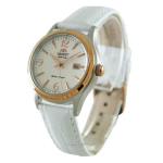 Renoveeritud Orient Automaatne NR1Q003W0 NR1Q003W Naiste K&auml;ekell valge