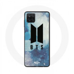 &Uuml;mbris Samsung Galaxy A12 Bangtan Sonyeondan BTS logo abstraktse taustaga hall sinine