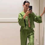 Lahtised komplektid Naiste suvine V-kaelusega pits, pikkade varrukatega pluusid Laia s&auml;&auml;rega p&uuml;ksid Vintage roheline naiste p&uuml;kste &uuml;likond L