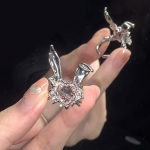 Armsad Rabbit Ear reguleeritavad r&otilde;ngad Bunny Zircon ehete avamisr&otilde;ngad